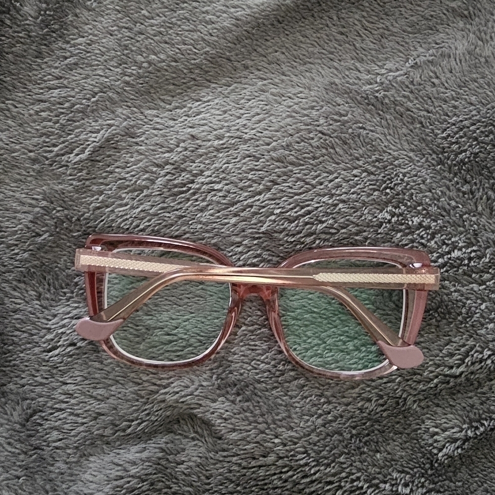 Pink Zeelool prescription glasses - Picture 2 of 5